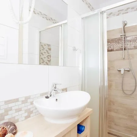 Porto Marina Guest house Krynica Morska