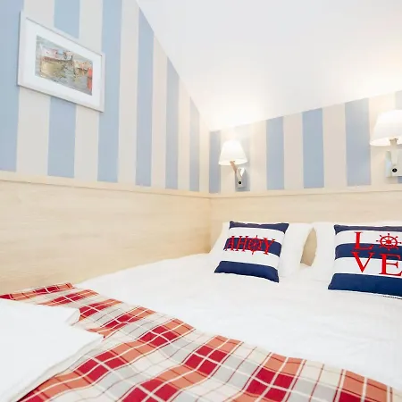 ゲストハウス Porto Marina 3*