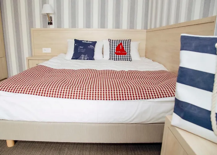 Porto Marina 3* كرينيتا مورسكا