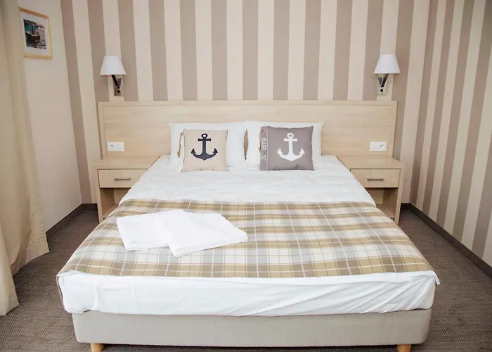 Porto Marina 3* كرينيتا مورسكا