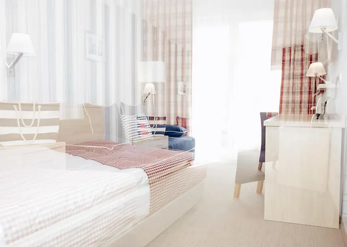 Porto Marina كرينيتا مورسكا