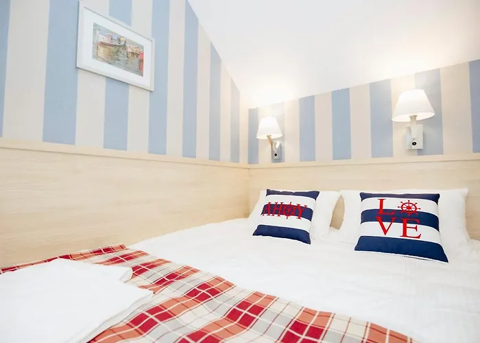 بيت ضيافة Porto Marina 3*